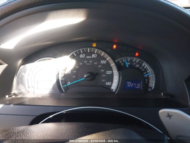 4T1BF1FK5EU767165 Toyota CAMRY SE