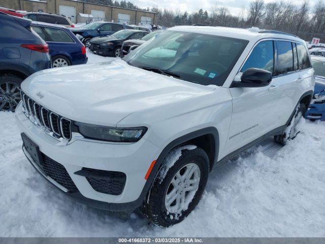 1C4RJHAG3RC141834 Jeep Grand Cherokee Laredo 4x4