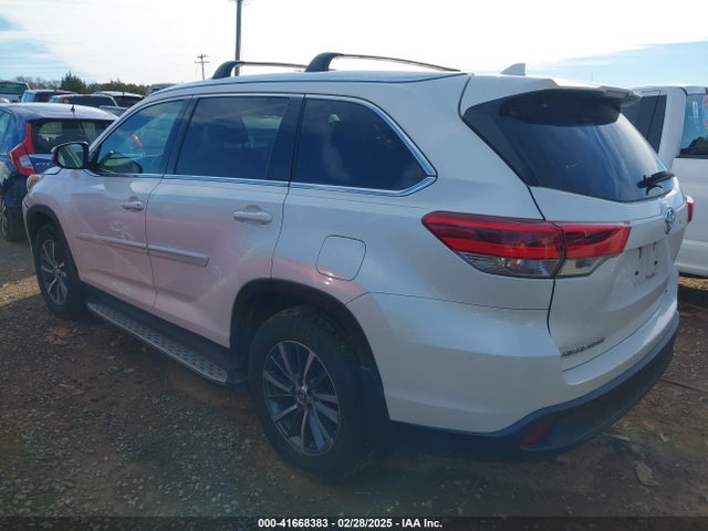5TDJZRFH7KS588393 Toyota Highlander Xle
