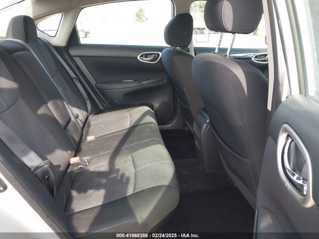 Nissan Sentra 2016 3N1AB7APXGY276949 Image 19