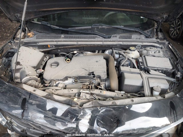 1G1ZD5ST9NF103222 Chevrolet Malibu Fwd Lt