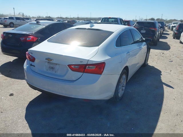 1G1ZE5ST1HF162735 Chevrolet MALIBU 1LT