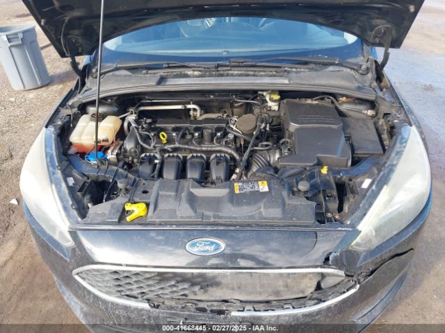 1FADP3F21FL260864 Ford FOCUS SE