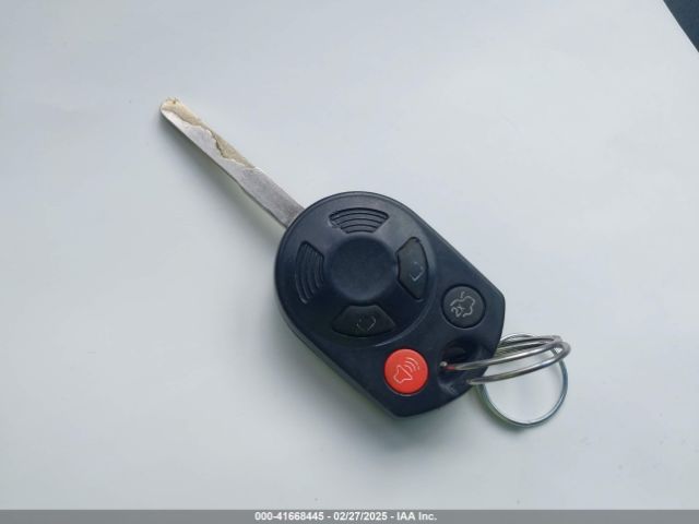 1FADP3F21FL260864 Ford FOCUS SE