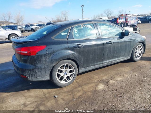 1FADP3F21FL260864 Ford FOCUS SE