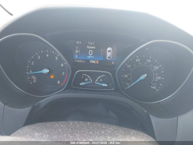 1FADP3F21FL260864 Ford FOCUS SE
