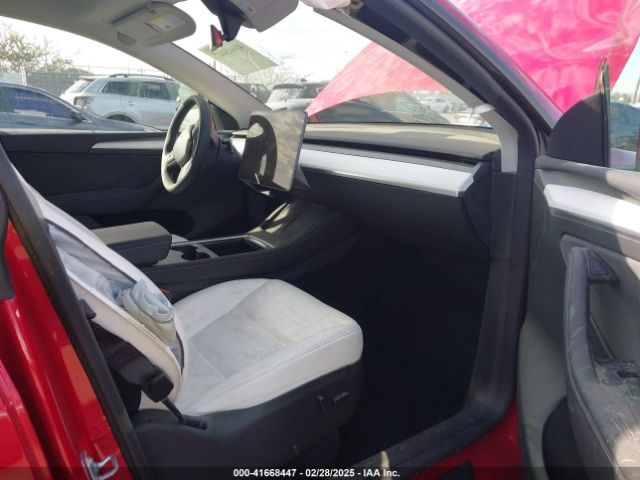 7SAYGDEE5PF960018 Tesla 2023