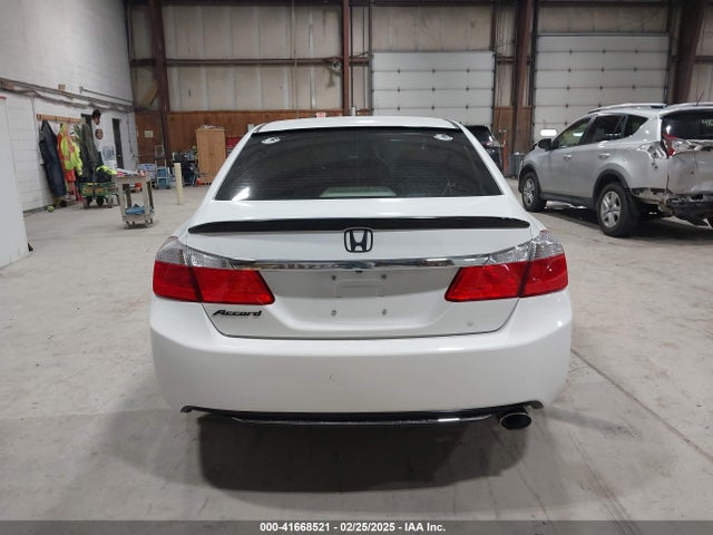 Honda ACCORD EX 2015 1HGCR2F77FA165115 Image 17