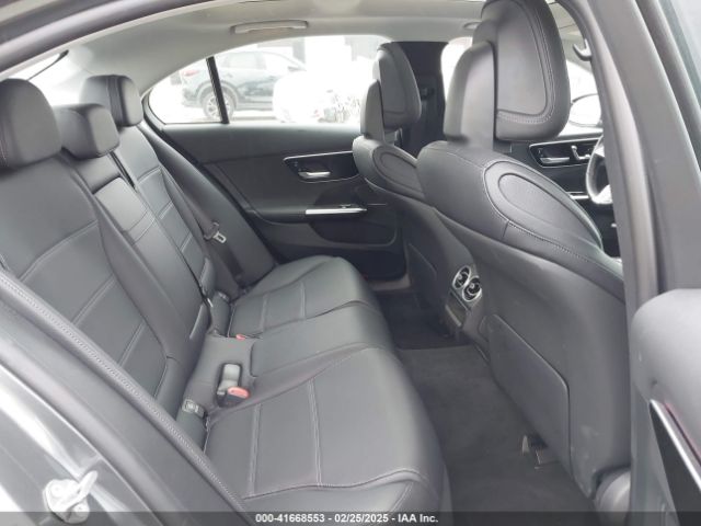 W1KAF4GB0PR077562 Mercedes-Benz C 300 Sedan