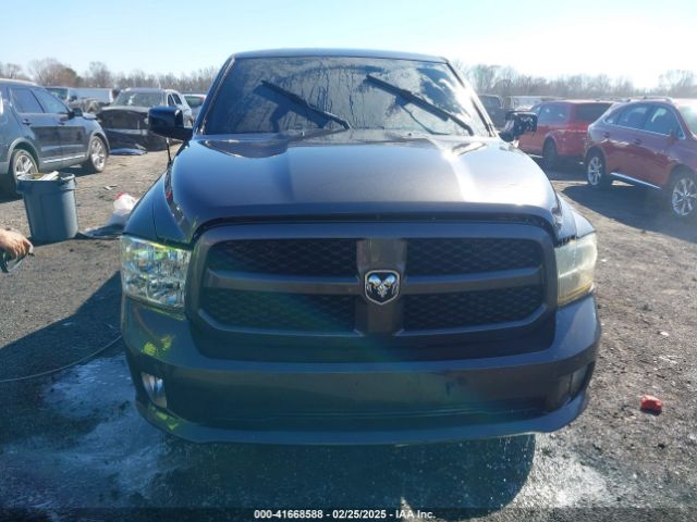 1C6RR7FT6HS670070 RAM 1500 Express  4x4 6'4 Box