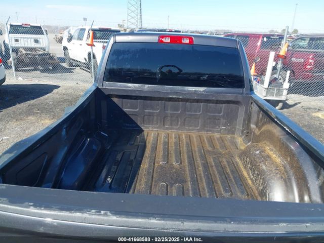 1C6RR7FT6HS670070 RAM 1500 Express  4x4 6'4 Box