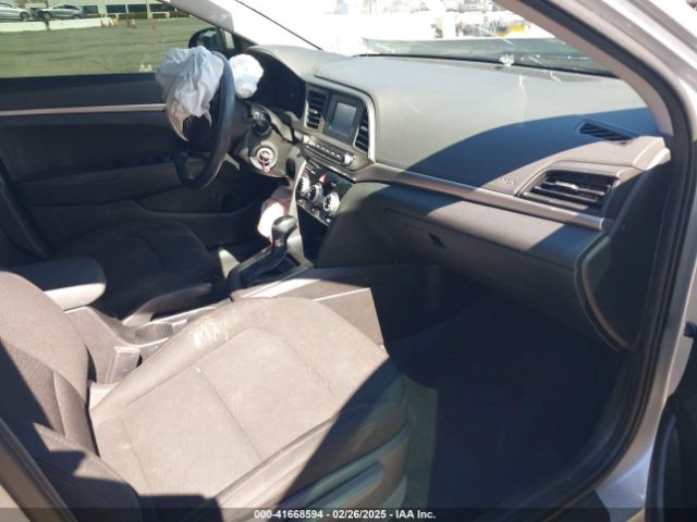 5NPD74LF2KH452154 Hyundai ELANTRA SE