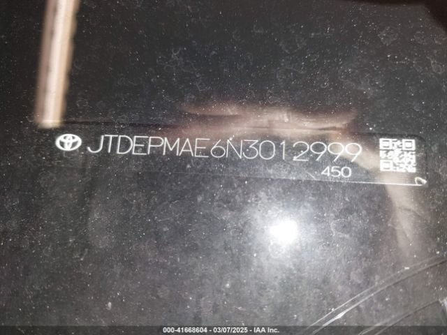 JTDEPMAE6N3012999 Toyota COROLLA LE