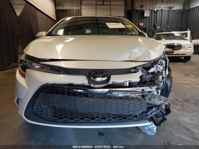 JTDEPMAE6N3012999 Toyota COROLLA LE