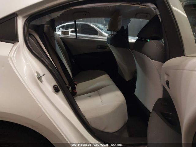 JTDEPMAE6N3012999 Toyota COROLLA LE