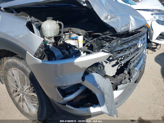 KM8J33AL9LU276451 Hyundai Tucson Limited