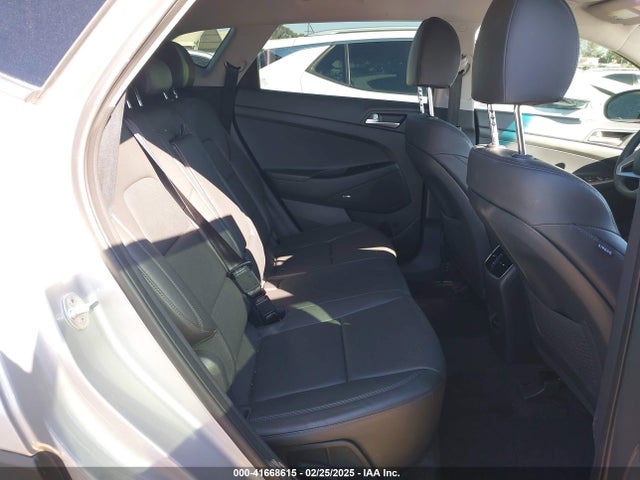 KM8J33AL9LU276451 Hyundai Tucson Limited