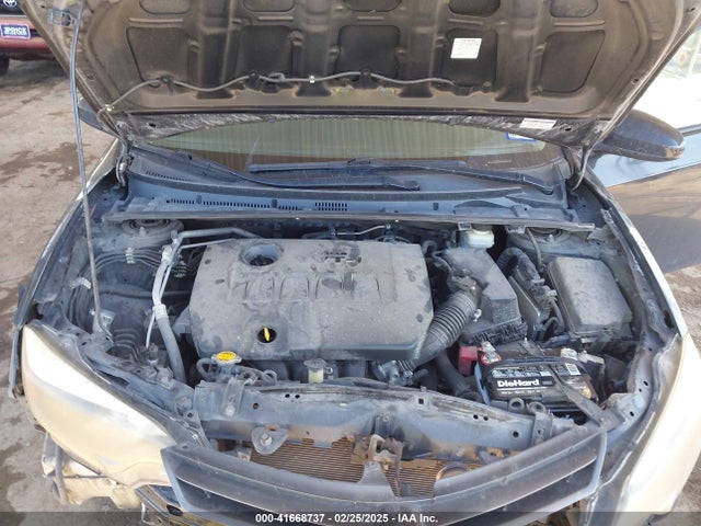 5YFBURHE0FP235000 Toyota COROLLA LE