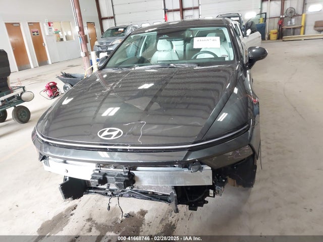 KMHL64JA5RA410600 Hyundai SONATA SEL