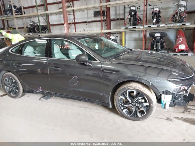 KMHL64JA5RA410600 Hyundai SONATA SEL