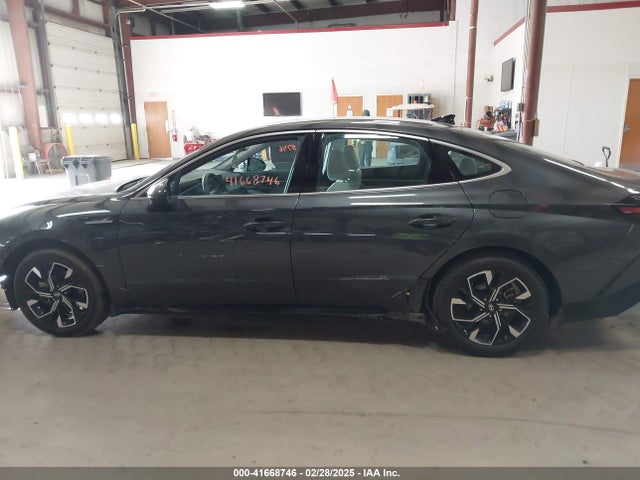 KMHL64JA5RA410600 Hyundai SONATA SEL