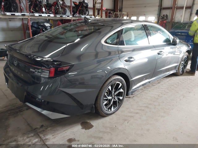 KMHL64JA5RA410600 Hyundai SONATA SEL