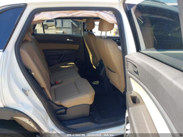 1V25E2CAXLC225597 Volkswagen Atlas Cross Sport 3.6l V6 Se W/technology/3.6l V6 Se W/technology R-line