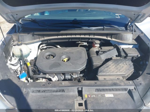 KM8J33A46JU709410 Hyundai TUCSON SEL