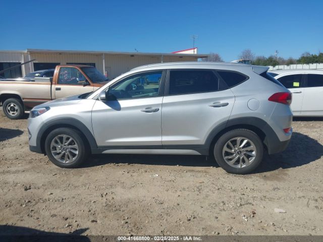 KM8J33A46JU709410 Hyundai TUCSON SEL