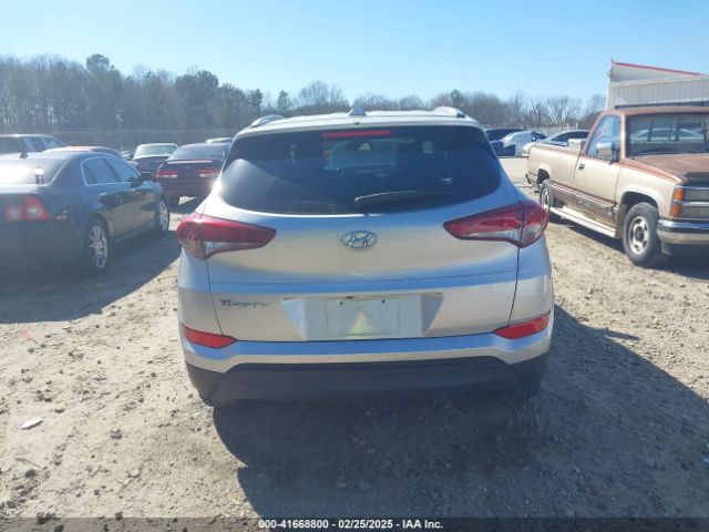 KM8J33A46JU709410 Hyundai TUCSON SEL