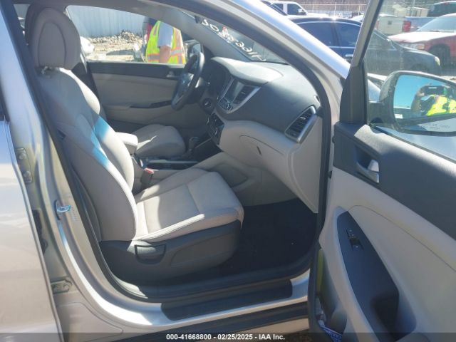 KM8J33A46JU709410 Hyundai TUCSON SEL