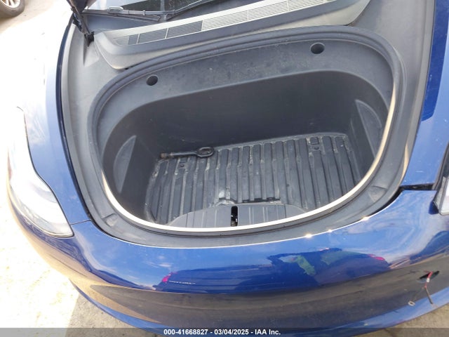 2023 TESLA MODEL 3 5YJ3E1EA1PF655558 Photo 9