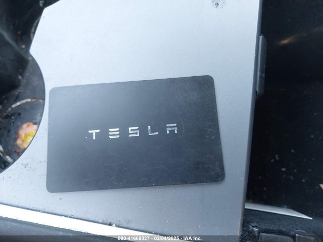 2023 TESLA MODEL 3 5YJ3E1EA1PF655558 Photo 10