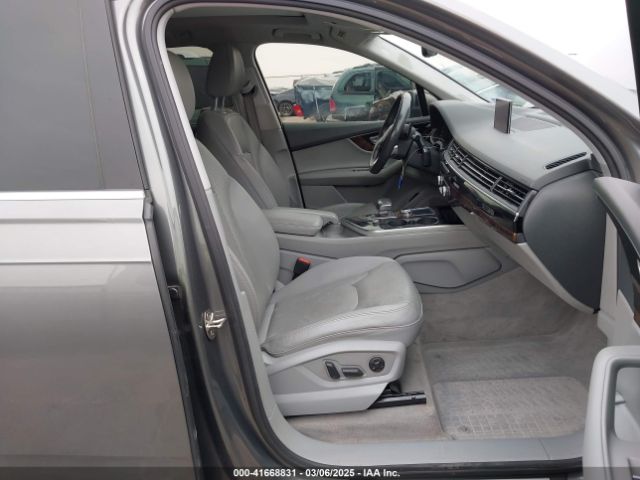 WA1LAAF7XHD037219 Audi Q7 3.0t Premium