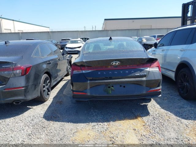 KMHLM4AJ4PU057591 Hyundai Elantra Hybrid Blue