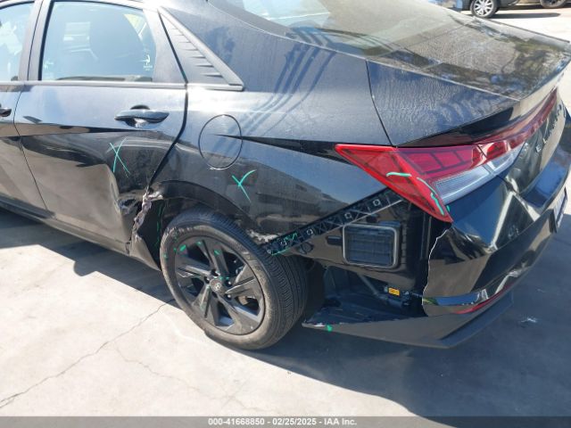KMHLM4AJ4PU057591 Hyundai Elantra Hybrid Blue