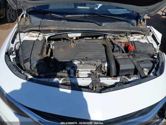 1G1ZB5ST4LF002978 Chevrolet Malibu Fwd Ls