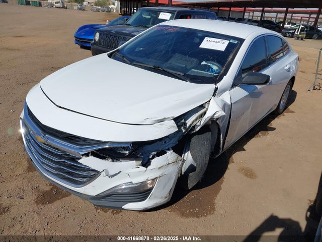1G1ZB5ST4LF002978 Chevrolet Malibu Fwd Ls