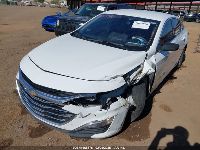 1G1ZB5ST4LF002978 Chevrolet Malibu Fwd Ls