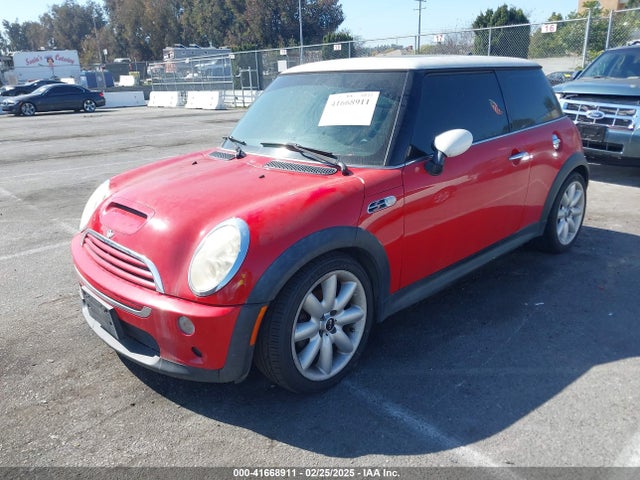 2005 MINI COOPER S WMWRE33405TD92587 Photo 1
