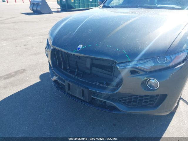 ZN661XUS6HX258925 Maserati Levante