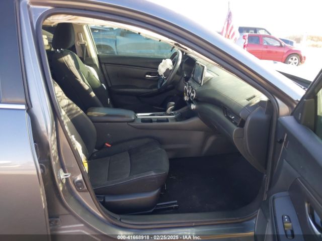 3N1AB8CV1MY221464 Nissan Sentra Sv Xtronic Cvt