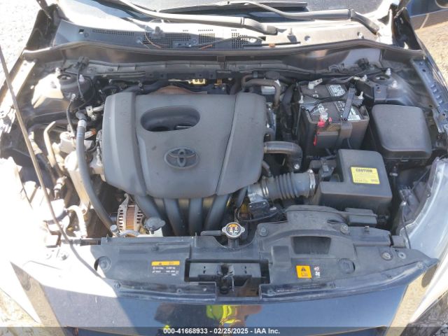 3MYDLBYV4KY500564 Toyota YARIS L