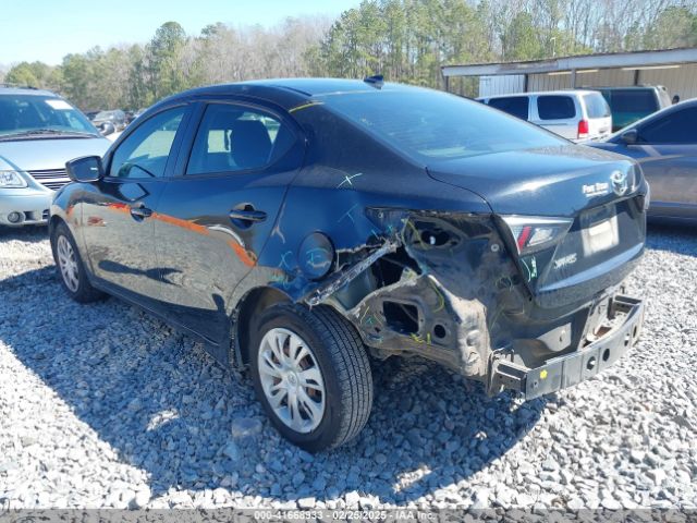 3MYDLBYV4KY500564 Toyota YARIS L