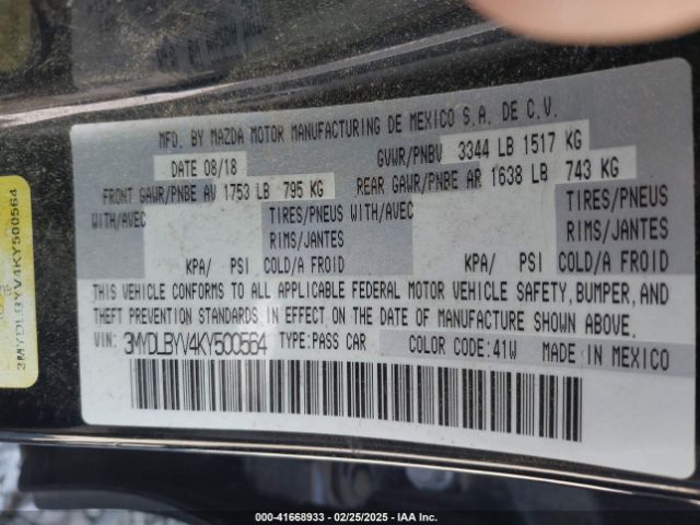3MYDLBYV4KY500564 Toyota YARIS L