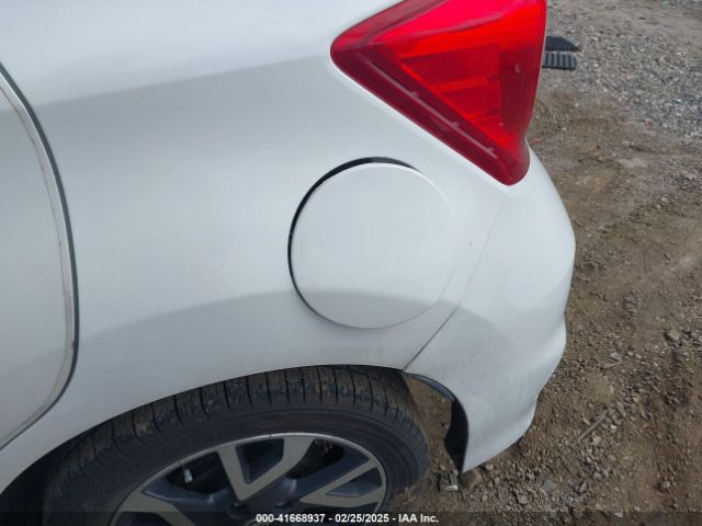 3N1CE2CP9HL375390 Nissan Versa Note Sr