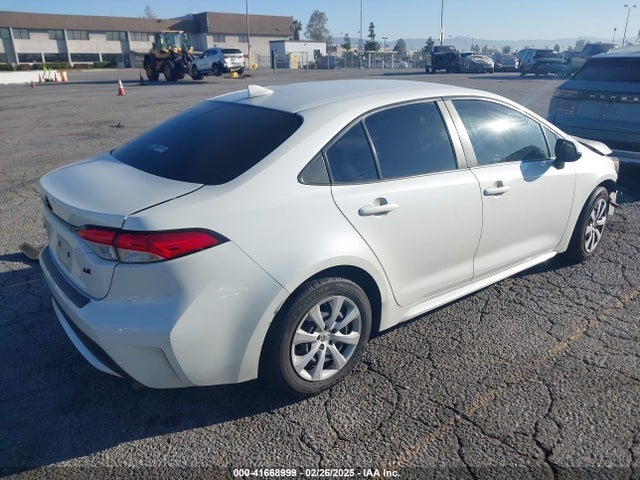 JTDEPRAE4LJ100696 Toyota COROLLA LE