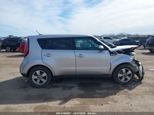 KNDJN2A27H7496063 KIA Soul