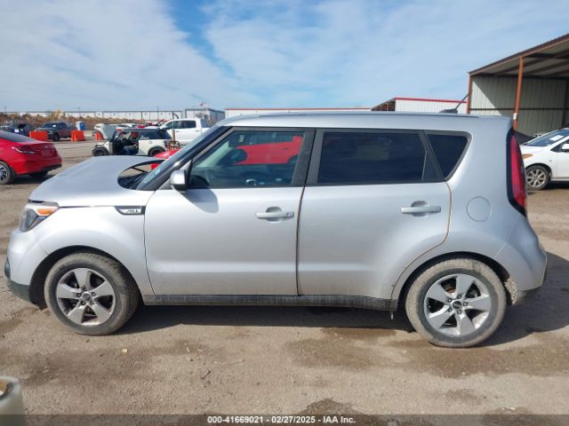 KNDJN2A27H7496063 KIA Soul