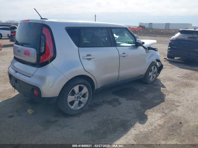 KNDJN2A27H7496063 KIA Soul